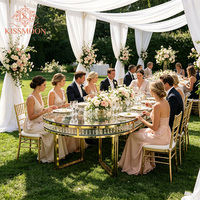 Table de mariage moderne en acier inoxydable doré, en forme de serpentine, avec plateau en verre transparent pour la décoration d'événements et de banquets