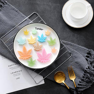 قالب سيليكون لصنع الشوكولاتة والبودنغ على شكل أوراق القيقب بـ 12 تجويف، أداة خبز منزلية الصنع، قالب كعك الأرز - Product Image 4