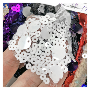 Yx1010 140cm 300gsm 10mm + 3mm Sequins lưới thêu vải kim loại sáng bóng Sequins vải dệt may cho trang phục sân khấu - Product Image 4