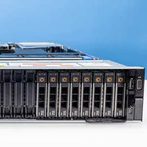 Serveur Rack 2U PowerEdge R760 à Deux Processeurs, 32 Go de Mémoire DDR5, 12 Baies de Disques LFF, Processeur Silver 4410Y, 300 Go SAS 10K 1,8 GHz, en Stock - Product Image 1