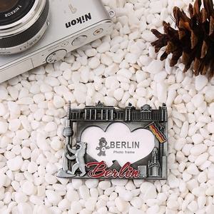 Cadre photo 3D personnalisé en alliage de zinc France Berlin célèbre ville tourisme souvenir <span class=keywords><strong>mini</strong></span> réfrigérateur aimant vintage - Product Image 4