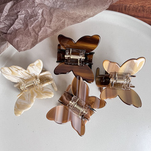 Pince à vinaigre papillon de couleur rétro Zi Teng, embellissement exquis de la <span class=keywords><strong>coiffure</strong></span>, logo imprimable respectueux de l'environnement - Product Image 4