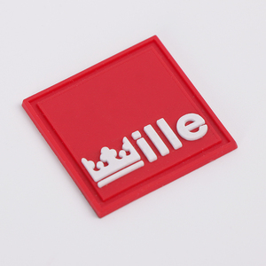 Logo personnalisé patchs fer sur étiquette en silicone caoutchouc souple PVC <span class=keywords><strong>patch</strong></span> vêtement <span class=keywords><strong>patch</strong></span> pour chapeau - Product Image 2