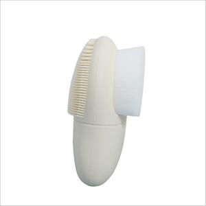 แปรงทำความสะอาดผิวหน้าแบบซิลิโคน 2 in 1 พกพาสะดวก ใช้ได้สองด้าน รุ่นขายดี - Product Image 3