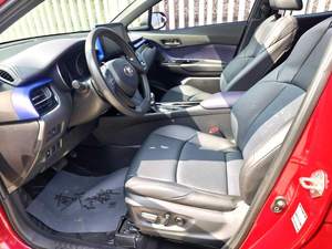 <span class=keywords><strong>Toyota</strong></span> C-HR <span class=keywords><strong>CHR</strong></span> 2020 2.0L SUV Plateforme TNGA-C Maniabilité Stable Export Démarrage par Bouton Prêt à Expédier - Product Image 5