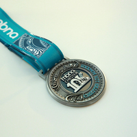 HyperCrafts Médaille de Marathon Personnalisée en Alliage de Zinc au Design Géométrique Moderne, Commande en Gros, Souvenir de Course, Médaille de Course 5K10K