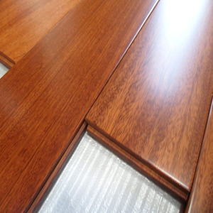 Vente en gros <span class=keywords><strong>iroko</strong></span>-noir/acajou teinté couleur lisse fini mat revêtement UV solide teck africain <span class=keywords><strong>iroko</strong></span> plancher en bois dur - Product Image 3