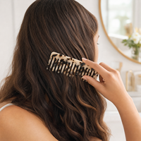 Peigne à dents larges en acétate de cellulose avec logo personnalisé Ume pour cheveux épais et bouclés, cadeau personnalisé, accessoires pour cheveux en gros