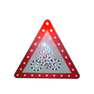 لوحة عاكسة هندسية من سبائك الألومنيوم تعمل بالطاقة الشمسية قابلة لإعادة الشحن بطارية تحذير مثلث إشارة دراجة ليد - Product Image 4