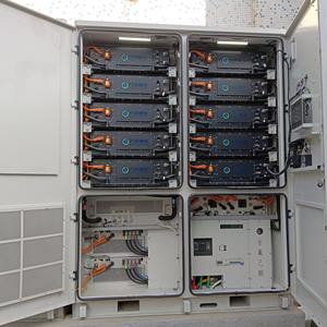 Systèmes de stockage d'énergie industriels et commerciaux haute tension 418 kWh, batteries lithium-ion LiFePO4 OEM, batteries hybrides on-grid/off-grid haute tension - Product Image 4