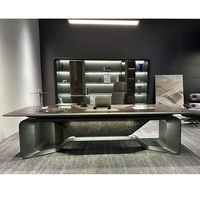 Ensemble de mobilier de bureau haut de gamme de luxe, table de direction futuriste moderne en forme de voiture Ferrary avec tiroir, bureau de direction