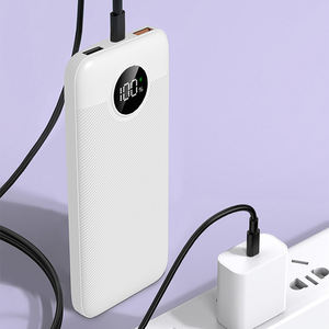 Batterie externe portable 22,5 W à charge ultra-rapide avec sortie USB Type-C, affichage numérique LED et câble de bonne qualité - Product Image 4