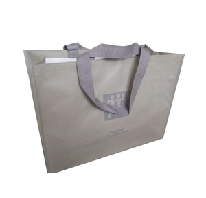 ถุงช้อปปิ้งผ้า Non Woven พิมพ์โลโก้ตามสั่ง เป็นมิตรกับสิ่งแวดล้อม ใช้ซ้ำได้ น้ำหนักเบา สำหรับร้านค้าปลีก - Product Image 5