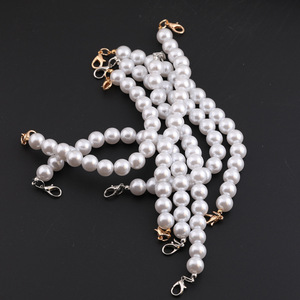 Chaîne de sac fourre-tout DIY en perles blanches, accessoires en résine plastique plaqué or KKC pour bouteilles d'eau et téléphones portables - Product Image 2