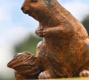 Vintage <b>Squirrel</b> Sculpture Decorative Metal Crafts Home Garden Decor Custom Rust Finished <b>Squirrel</b> Figurine Farmhouse <b>Ornaments</b> - Product Image 4