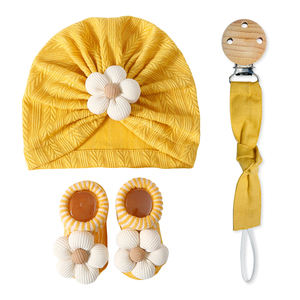 Gorro de <span class=keywords><strong>turbante</strong></span> de flores grandes <span class=keywords><strong>para</strong></span> niñas, gorro de bebé de punto <span class=keywords><strong>para</strong></span> recién nacidos con conjunto de calcetines cortos - Product Image 2