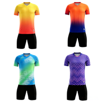 Maillots de Sport Tendance 2026/2027 – Maillots de Football des Clubs Européens Personnalisables – Tous les Logos