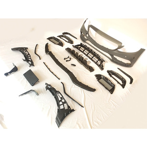 Kit Carrozzeria in PP di Fabbrica in Super Offerta per Mercedes-Benz W205 <span class=keywords><strong>Paraurti</strong></span> Anteriore Stile <span class=keywords><strong>AMG</strong></span> - Product Image 3