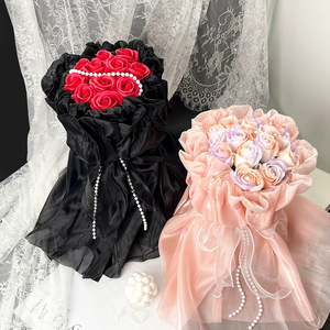 Regalo de graduación para personas mayores, ramo de jabón, ramo de rosas, regalo de cumpleaños para novia - Product Image 2