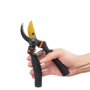 15 Thoughtful Grandparents Day Gifts They’ll Actually Use