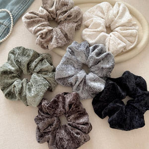 ยางรัดผมกำมะหยี่สีพื้นสำหรับผู้หญิง ยางรัดผมหางม้า ผ้ากำมะหยี่เรียบ ยางรัดผมผ้าพลัฌ ยางรัดผมยืดหยุ่นสูง - Product Image 1