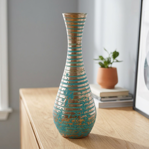 AK Laiton Décoratif Doré Patine Doublures En Métal Long Spécial Personnalisé Vases À Fleurs Pour La Décoration Intérieure Table Top Intérieur Pièce Maîtresse - Product Image 1