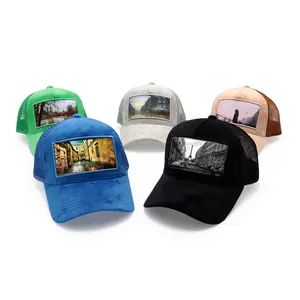 Gorras de malla de ala curvada con logotipo de parche de alta calidad Gorras de camionero de terciopelo borroso personalizadas de 5 paneles