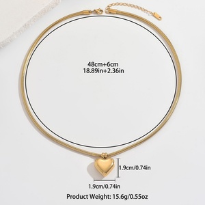Collar de Moda para Mujer, Chapado en Oro de 18K, Cadena de Serpiente Redonda de Acero Inoxidable con Colgante de Corazón - Product Image 4