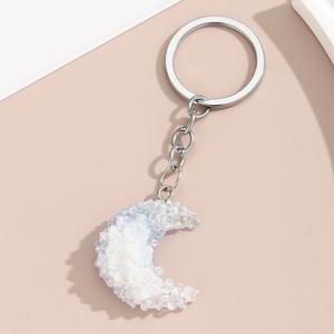 Portachiavi Luna Luminoso, Charm per Borsa con Fiore in Resina Luminosa, Anello Portachiavi con Sfumature Colorate Notte Stellata per Regalo di Natale - Product Image 5