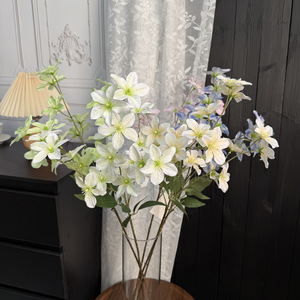 Flores Artificiales de Clematista Jinxi, Rama Individual de Flores de Seda, Decoraciones para Bodas - Product Image 3