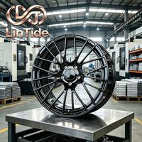 Rueda de Aleación Forjada con Acabado Negro Brillante y Multirradio para Autos de Lujo, Rin Ligero Personalizado con PCD ET, Suministro de Fábrica