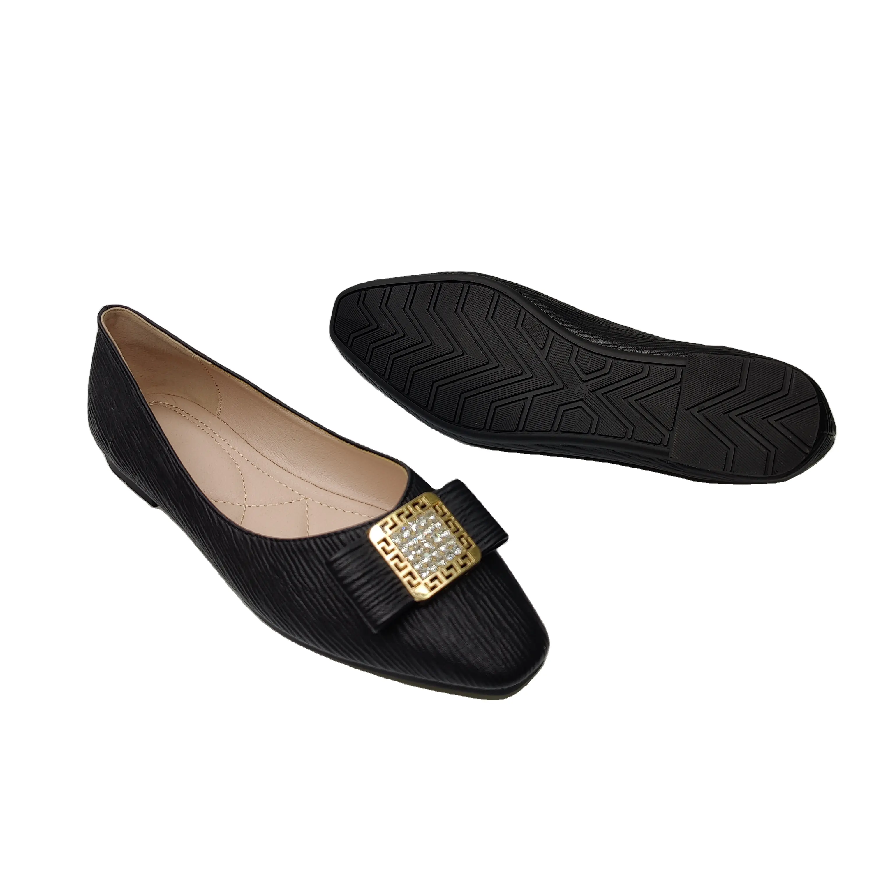 Sepatu hitam wanita, hitam wanita harga grosir sepatu datar modis wanita gaya baru menunjuk kulit sepatu datar wanita