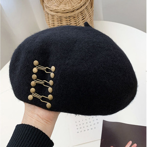 Béret rayé en PU <span class=keywords><strong>Automne</strong></span> Hiver avec boucle à clou métallique, style vintage, casquette de peintre britannique tendance, chapeau japonais 56-58CM - Product Image 1