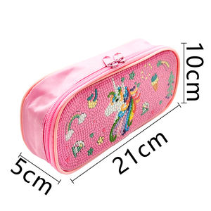 Trousse à crayons DIY 5D Diamond Painting Handmade pour enfants étudiants - Product Image 1