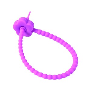 Ataduras de cables de silicona con forma de flor, organizador de cables desmontable para escritorio de oficina, gestión de cables de datos, color aleatorio - Product Image 4