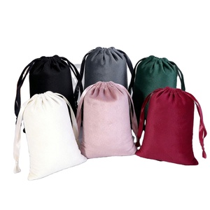 Sacs à cordon en velours personnalisés pour bijoux et écouteurs, anti-poussière, imprimés, vente en gros, pochettes noires - Product Image 3