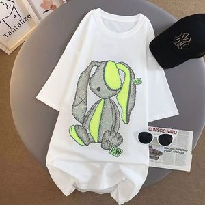 Nouveau T-shirt d'été 2026 pour <span class=keywords><strong>femme</strong></span> en pur coton <span class=keywords><strong>haut</strong></span> de gamme, à manches courtes, avec strass thermocollés, coupe ample, style <span class=keywords><strong>streetwear</strong></span> tendance - Product Image 1