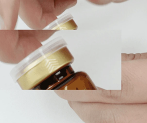 Sérum Actif au Carthame MED-LINE 30ml – Sérum Visage Anti-Âge avec Extrait de Carthame Fermenté pour Éclaircir et Réduire les Rides - Product Image 3