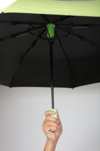 Eléctrica de agua de Spray niebla ventilador paraguas con banco de potencia a prueba de UV paraguas para los hombres y las mujeres para usar en lloviendo y días soleados - Product Image 4