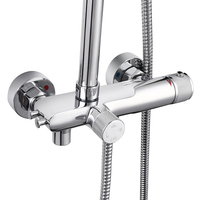 Colonne de douche moderne en acier inoxydable avec bouton thermostatique de douche