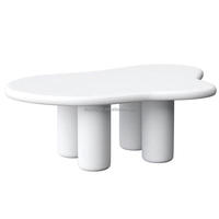 Table basse en bois blanc nordique en forme de nuage pour salon moderne
