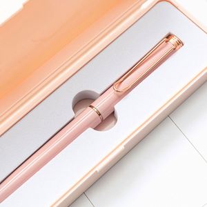 Elegante y Moderno Portalápices de Plástico Color Pastel con Diseño Geométrico en Forma de Corazón, Personalizado con Marca, para Oficina, Regalo - Product Image 4