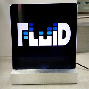 Expositor Publicitario LED Acrílico con Iluminación Brillante, Letrero Luminoso Personalizado para Promoción de Marca - Product Image 1