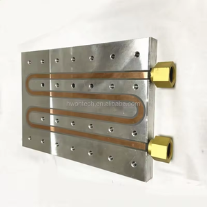 Plaque de refroidissement à <span class=keywords><strong>eau</strong></span> CNC sur mesure en aluminium 6061 pour batteries, plaque de refroidissement liquide pour système solaire - Product Image 3