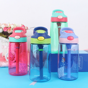 Factory Price Cartoon Children's Plastic Motivational Sports Drinking Water Bottle Plastic Drinkware with Straw for Kids