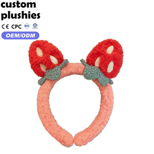 Diadema de Felpa Rosa con Decoración de Fresa, Venta al Por Mayor de Fábrica, Regalo Navideño para Niña - Product Image 1