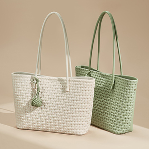 Nuova <span class=keywords><strong>Borsa</strong></span> <span class=keywords><strong>Sportiva</strong></span> di Lusso per <span class=keywords><strong>Donna</strong></span> in PVC Impermeabile con Cerniera - Design Moderno alla Moda Vendita Calda - Product Image 1