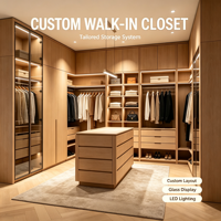 Système de rangement et de dressing personnalisé en panneaux écologiques durables avec porte en verre transparent pour la conception de chambres de villa