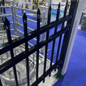 Panneaux de clôture en métal d'acier de piquets commerciaux de rayonnage Panneaux réglables adaptant aux panneaux de pentes - Product Image 5