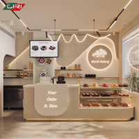 Aménagement Intérieur de Boulangerie et Salon de Café - Service de Rénovation Commerciale Personnalisé (Décoration Moderne et Élégante pour Boulangerie-Café)